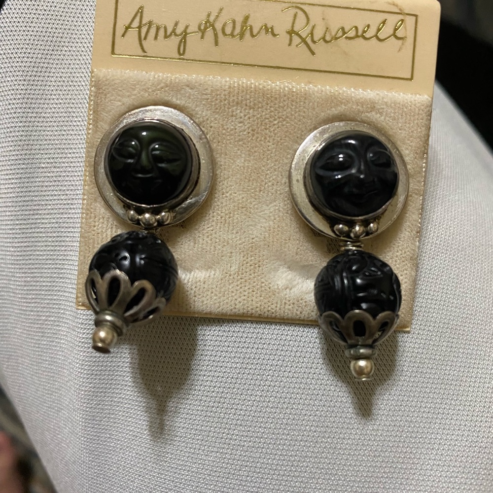 Woman’s earrings